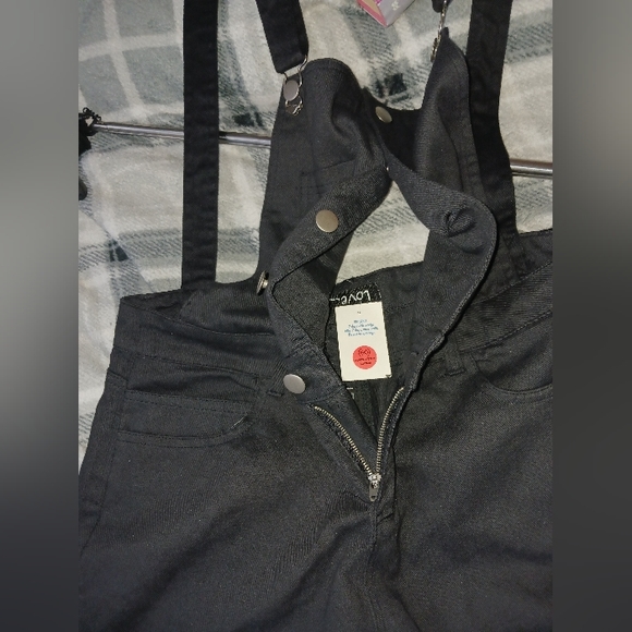 Styled! Black Stretch Denim Overalls & Latino Heritage Shirt, sz Medium & Small - Picture 11 of 16